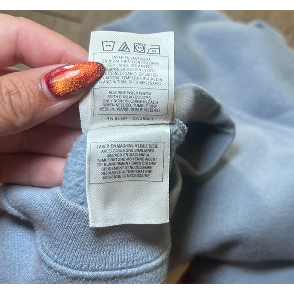 Vintage Disney Store Tigger Walt Disney World Sweatshirt Blue M Unisex Fit - Picture 8 of 8